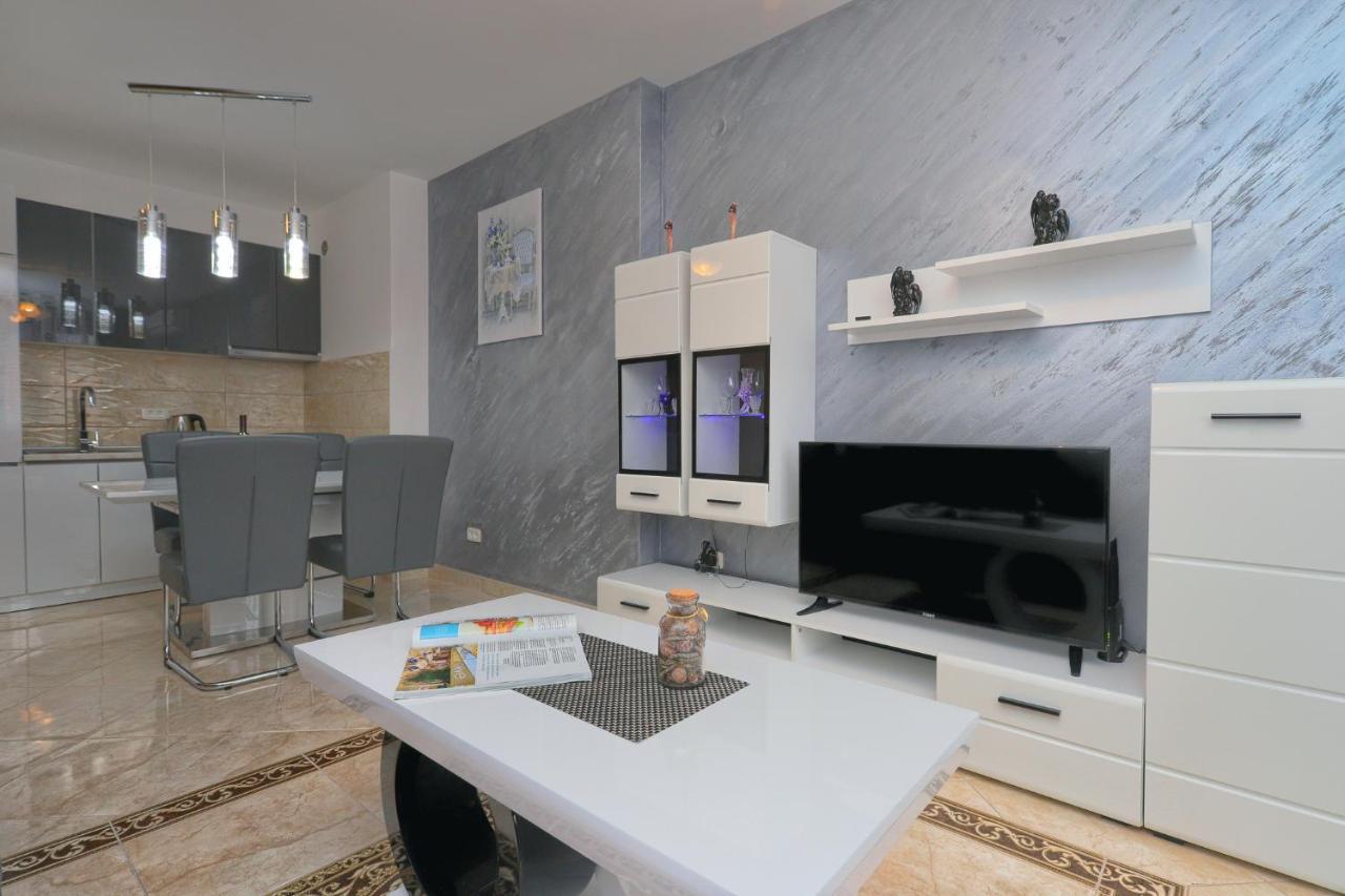 Apartment Anatolia - Mina Бечичі Екстер'єр фото