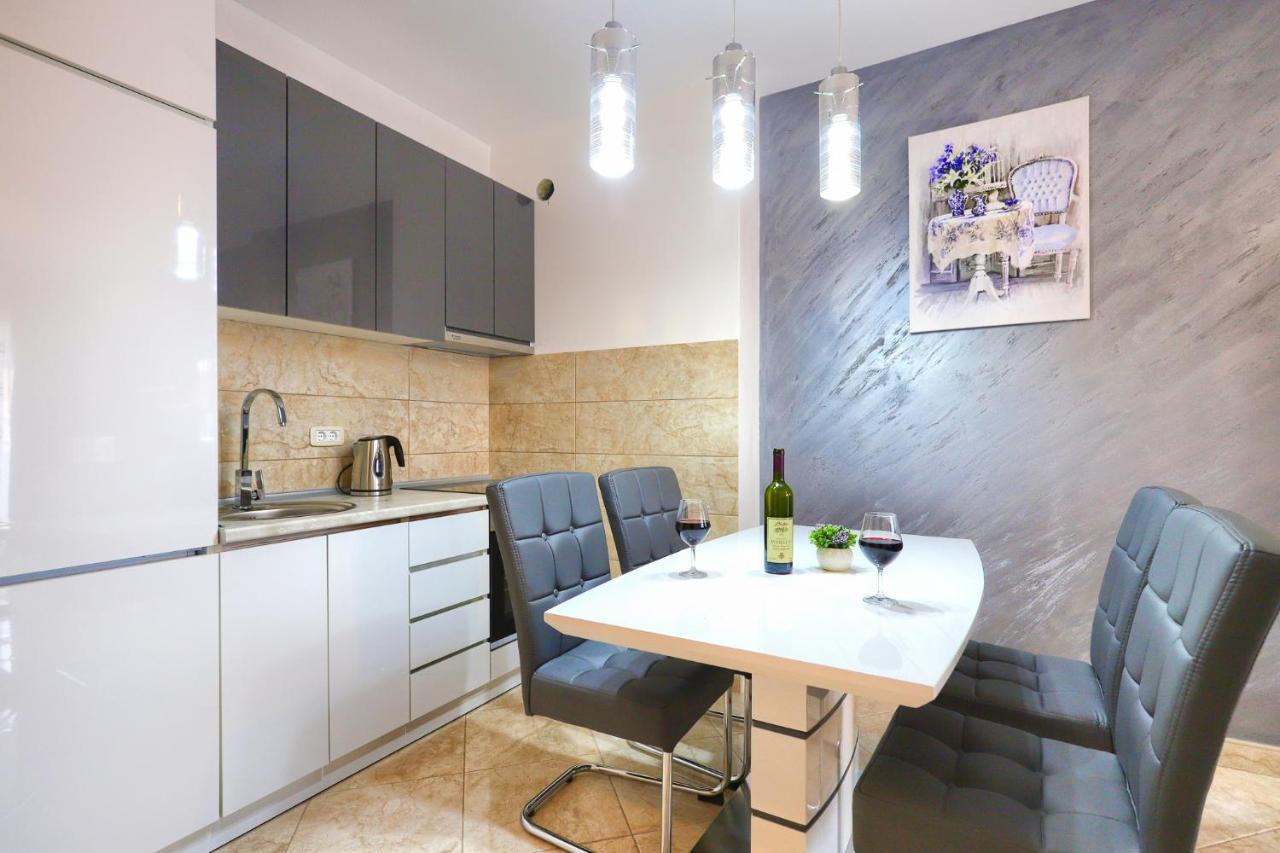 Apartment Anatolia - Mina Бечичі Екстер'єр фото